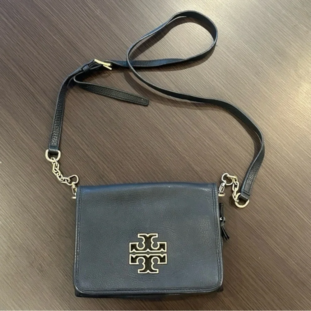 Tory Burch Britten Black crossbody bag